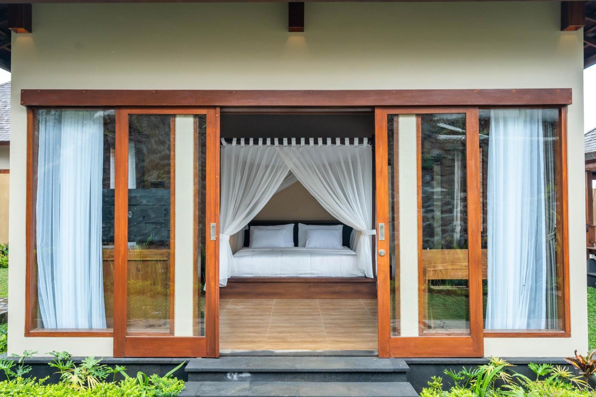 Shankara Munduk  Luaran gambar