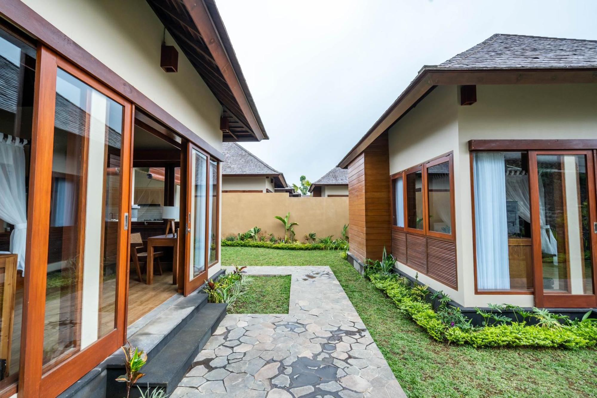 Shankara Munduk  Luaran gambar