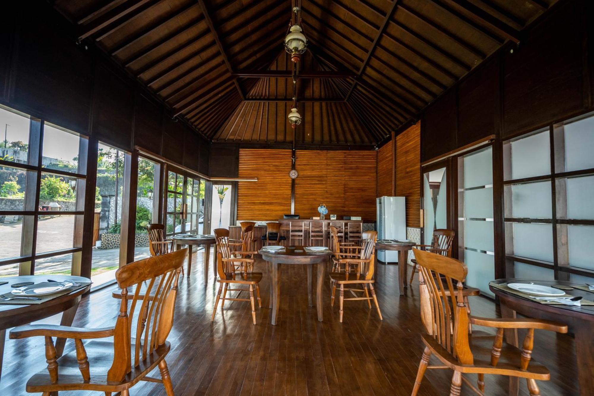 Shankara Munduk  Luaran gambar