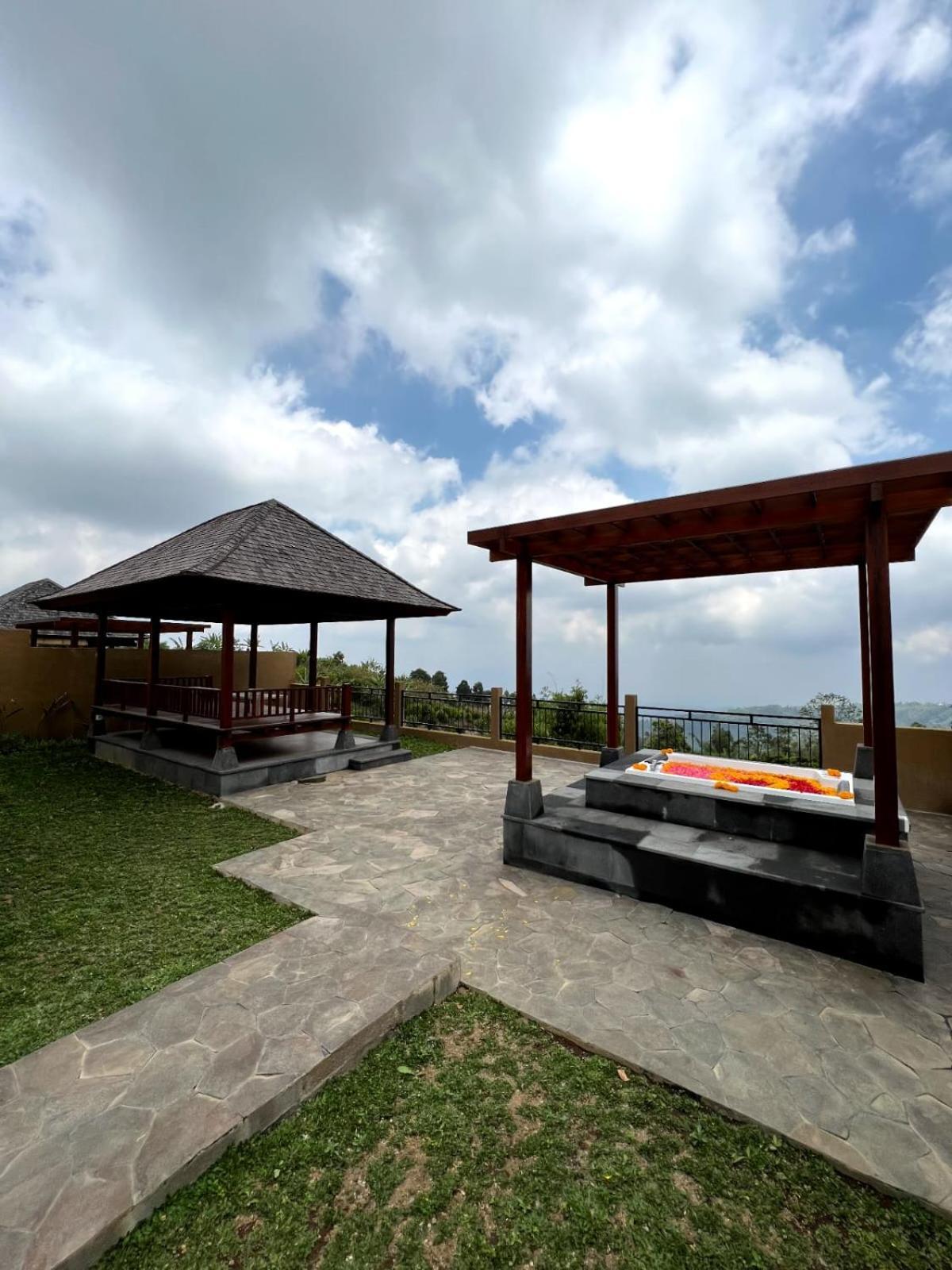 Shankara Munduk  Luaran gambar