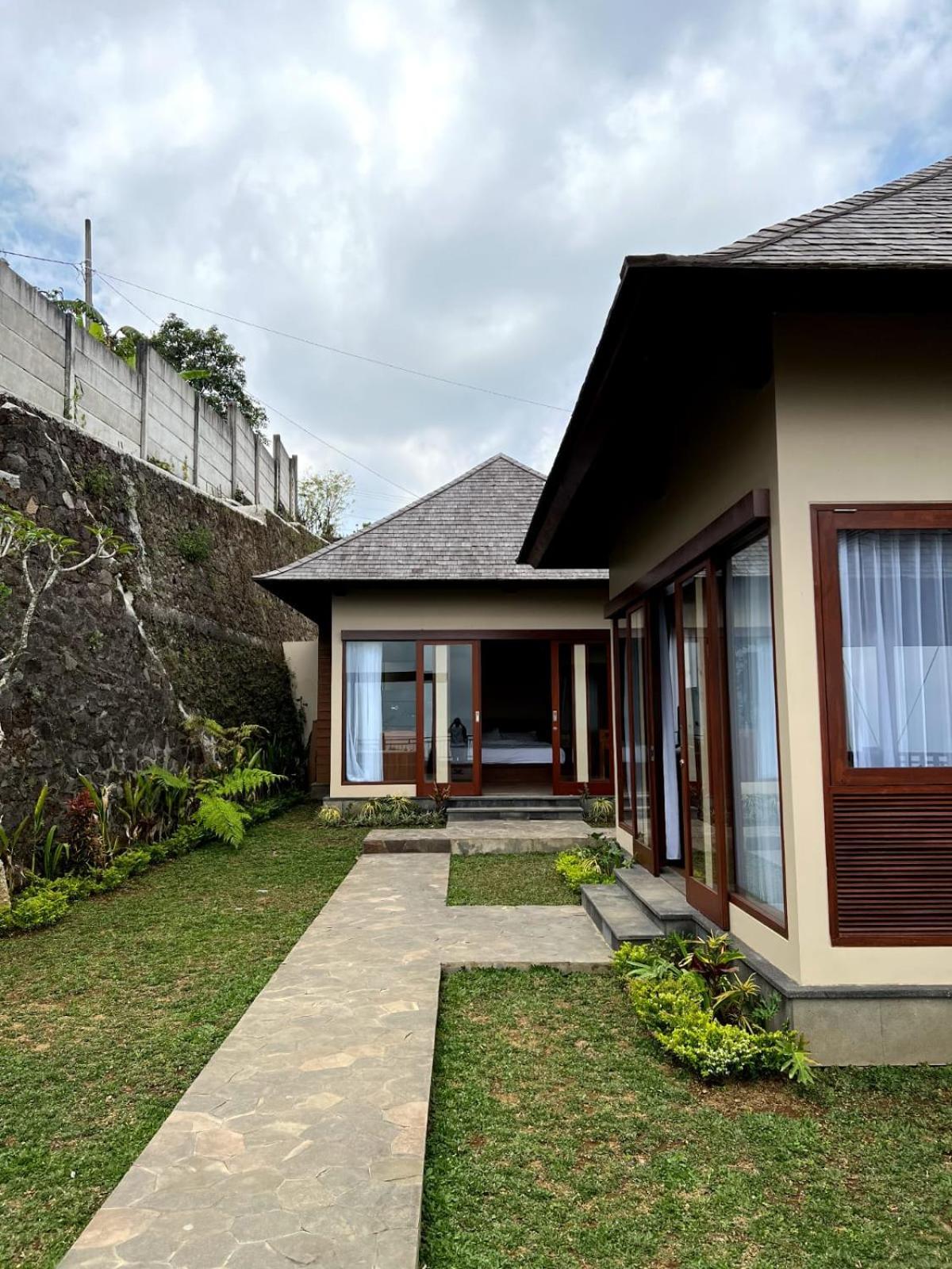 Shankara Munduk  Luaran gambar