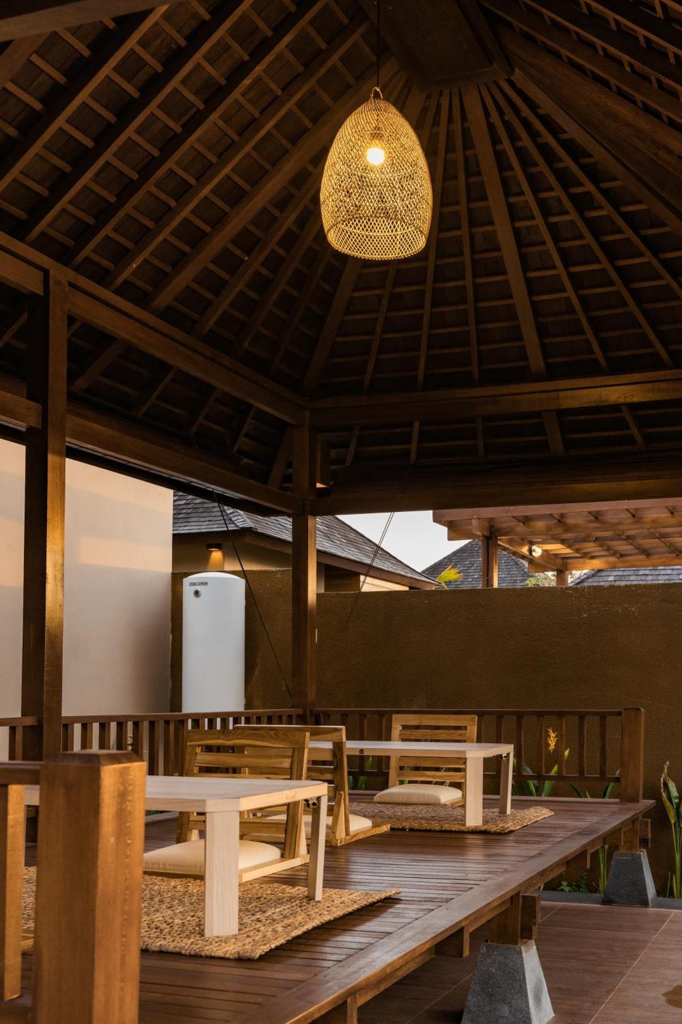 Shankara Munduk  Luaran gambar